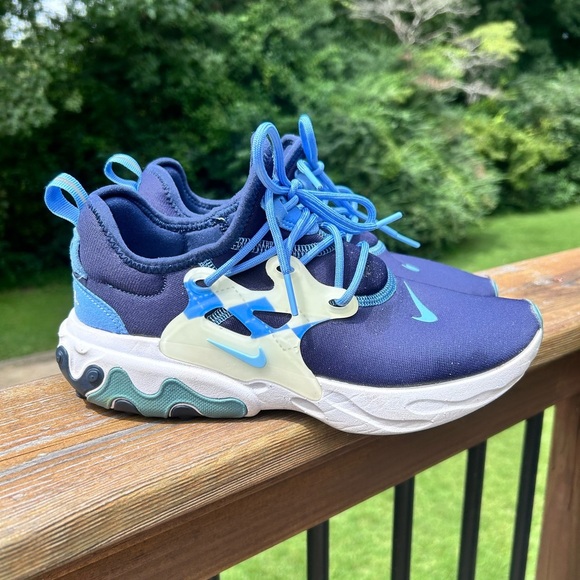 Nike React Presto North Carolina Tar Heels Unc Blue-Uni Blue sneakers - Picture 1 of 7